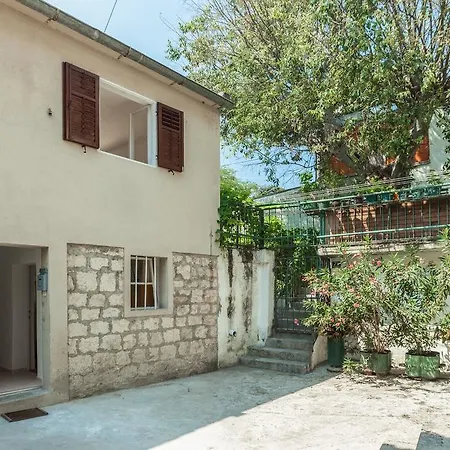 公寓 Charming Old Stone House