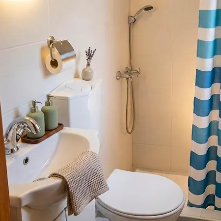 Charming Old Stone House Apartman *