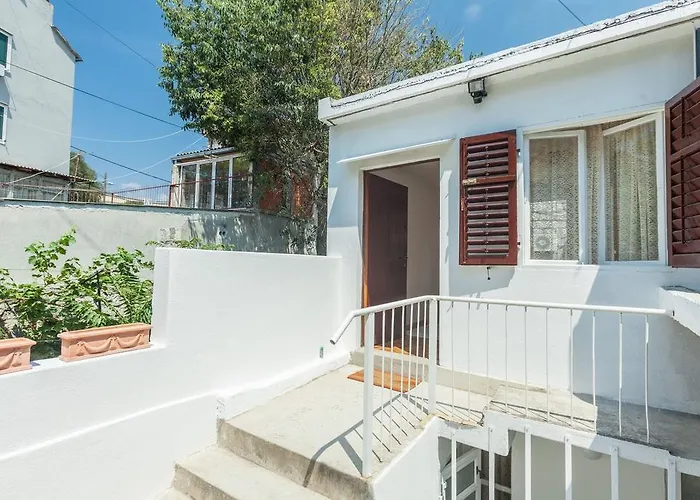 Charming Old Stone House Apartamento Split