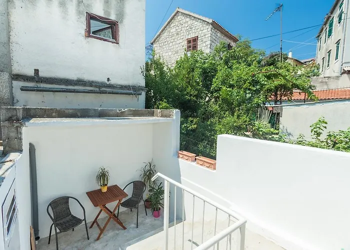 Charming Old Stone House Apartamento